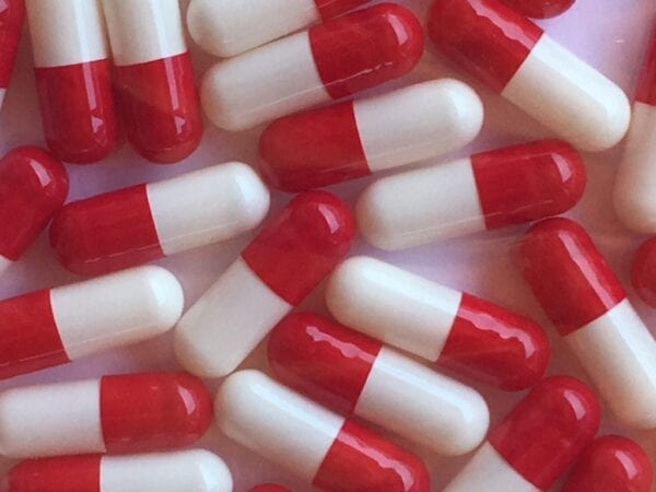 empty-gelatin-capsules-size-4-red-white